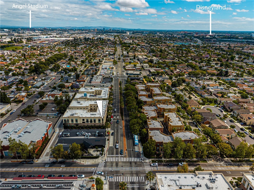 510 S Anaheim Boulevard S 7