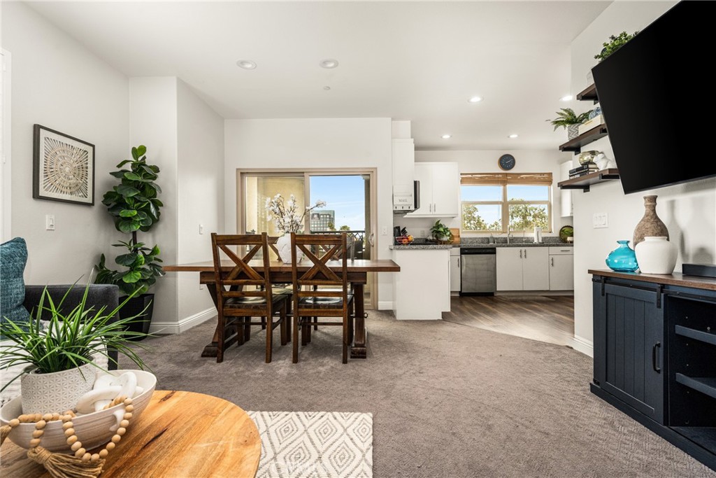 510 S Anaheim Boulevard S 7