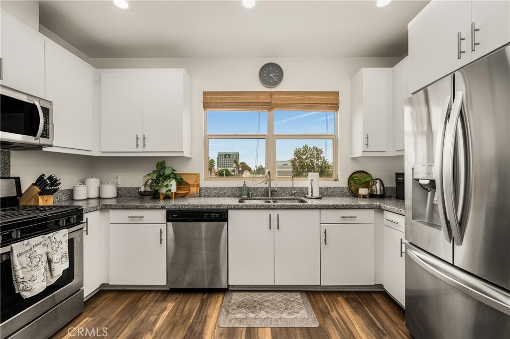 510 S Anaheim Boulevard S 7