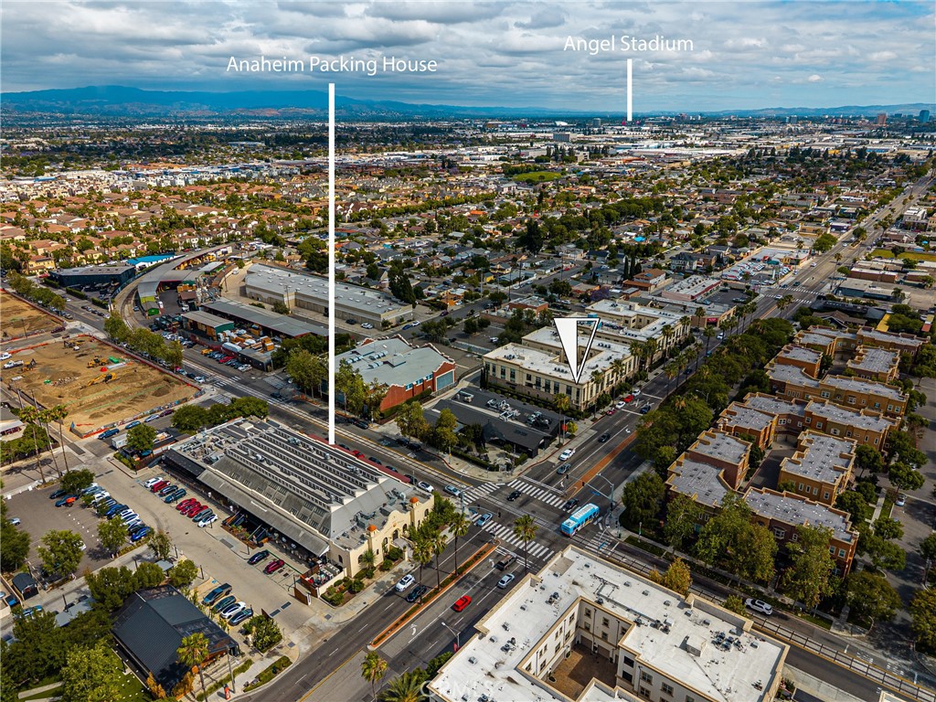 510 S Anaheim Boulevard S 7