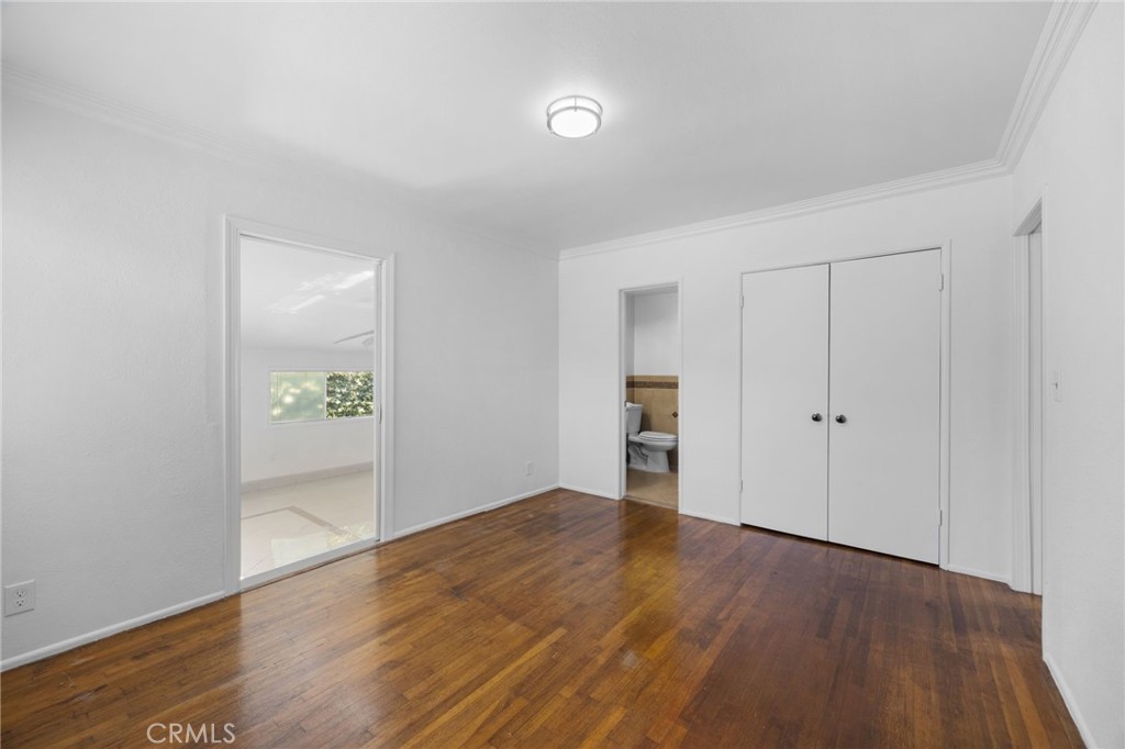 412 E Camile