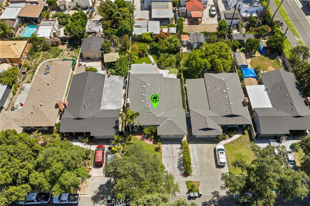 412 E Camile