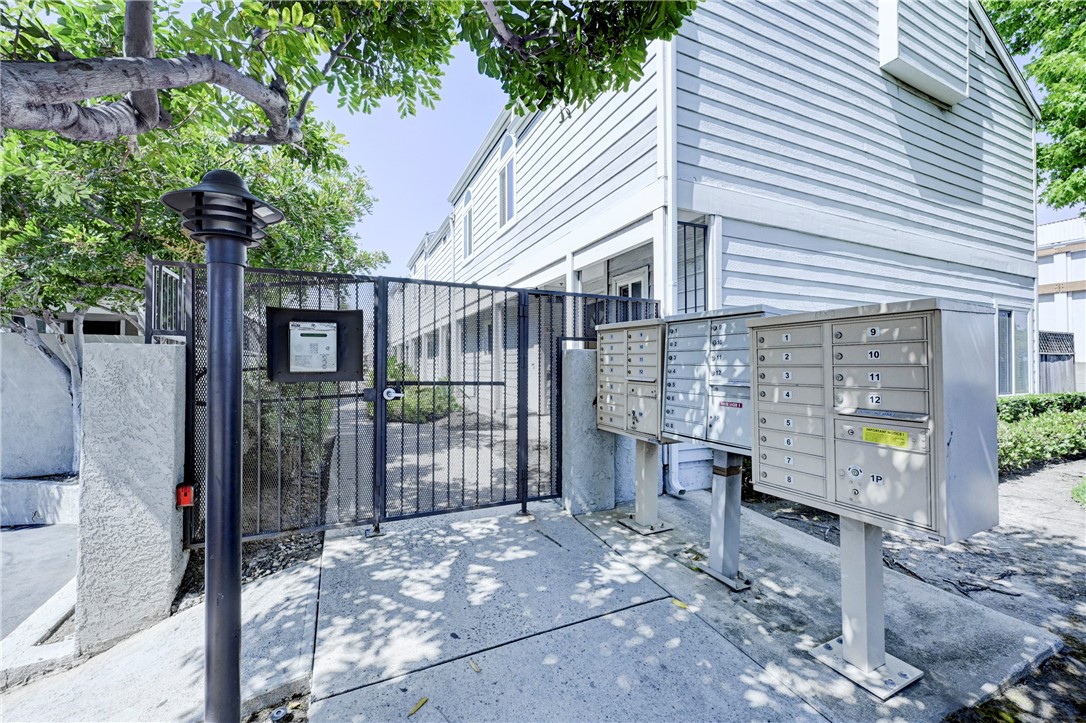 260 Victoria Street 5