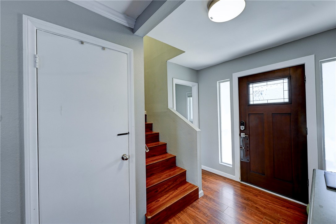 260 Victoria Street 5