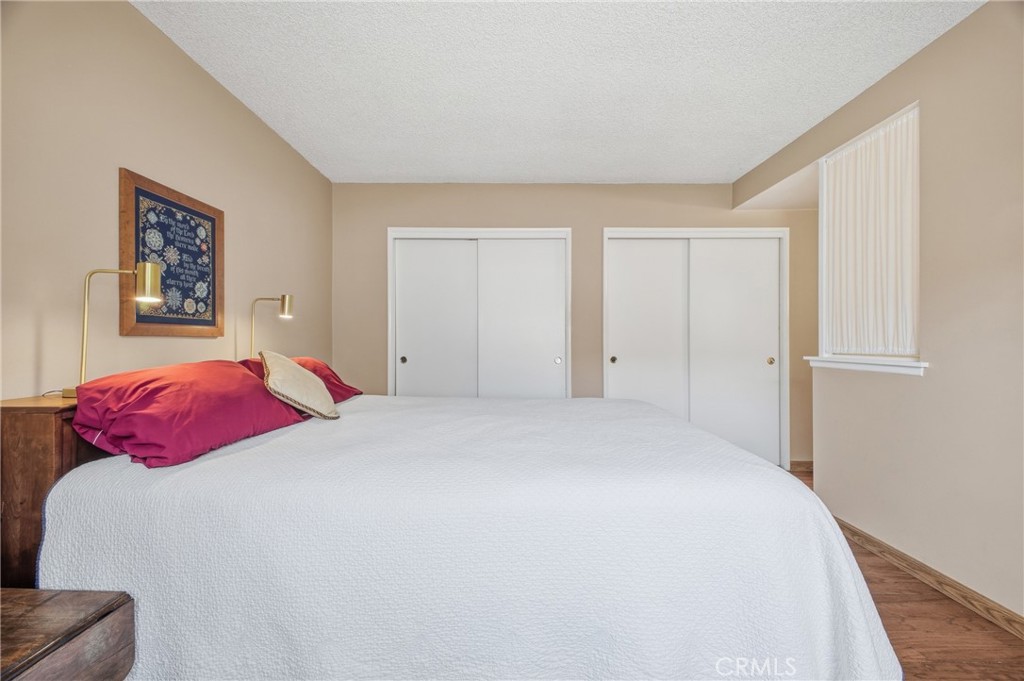 1411 E Concord