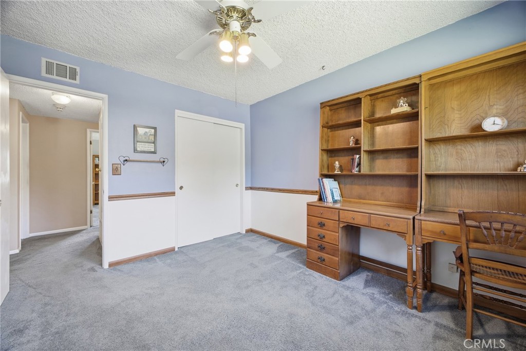 1411 E Concord