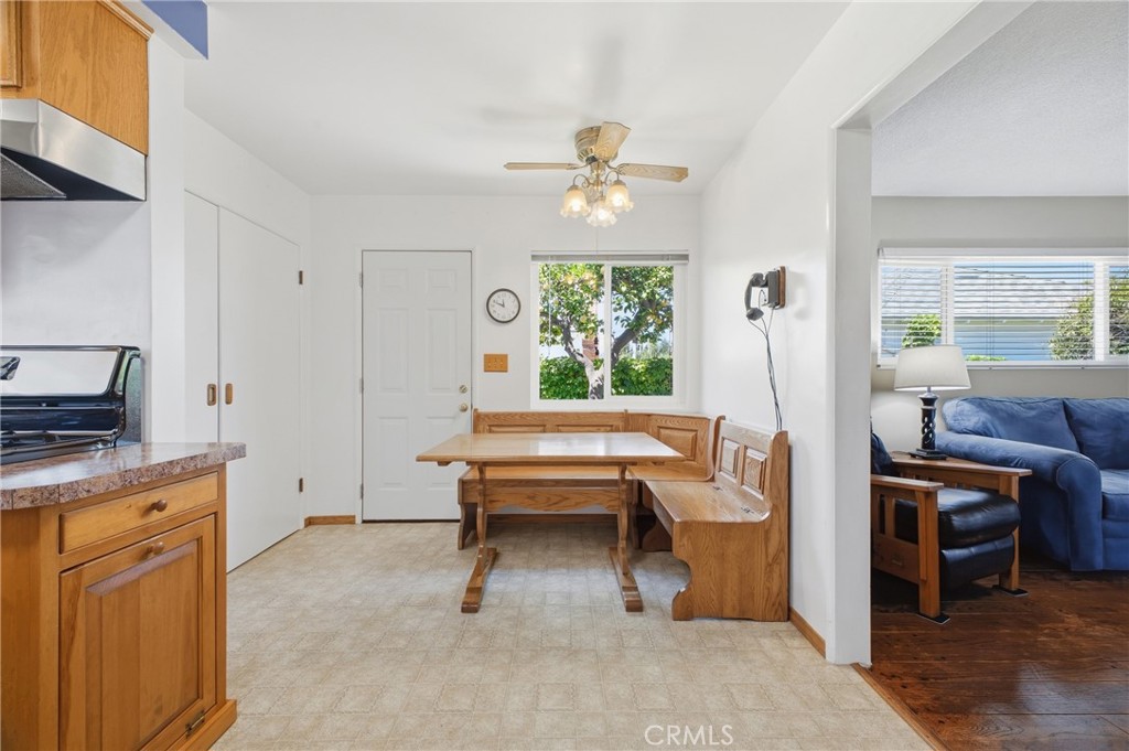 1411 E Concord