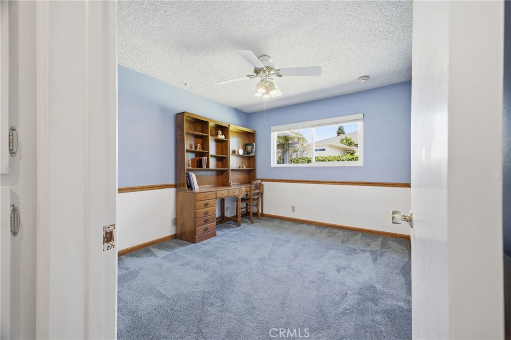 1411 E Concord
