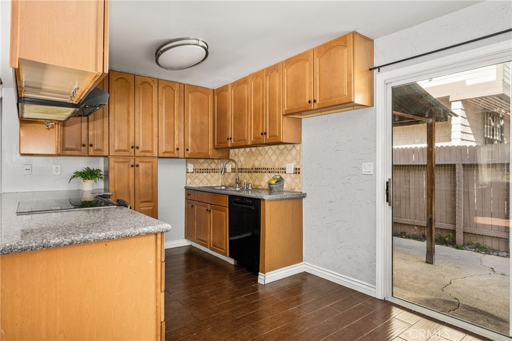 473 E 1st
