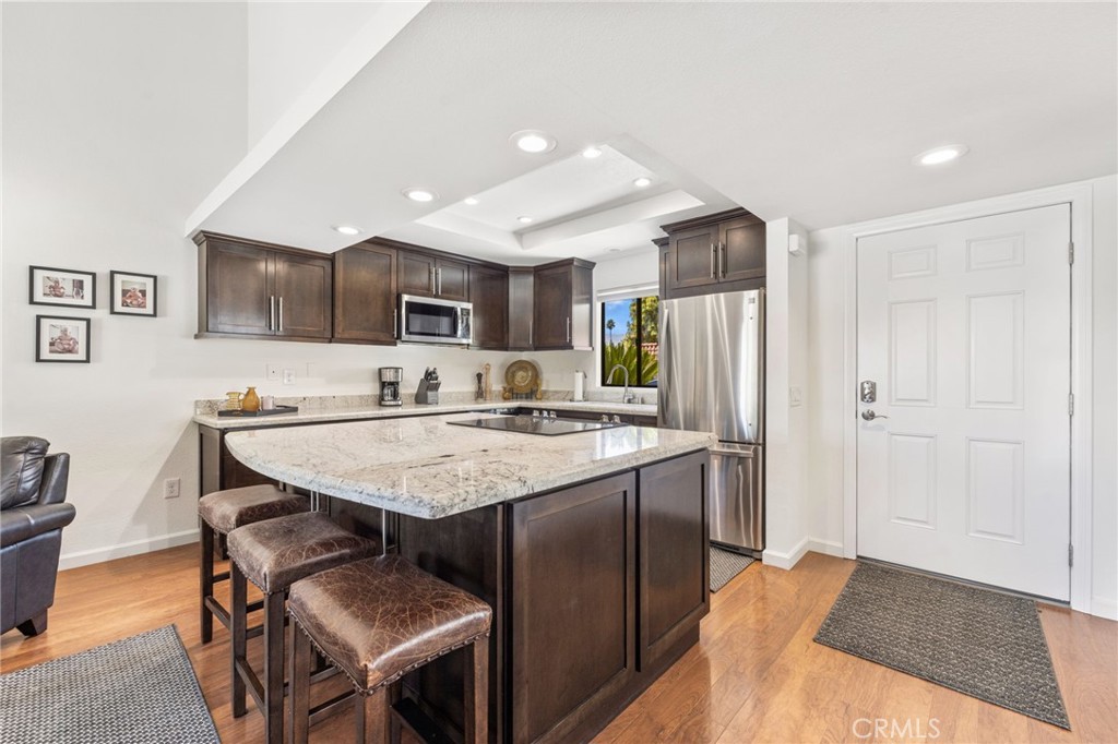 40514 Bay Hill Way