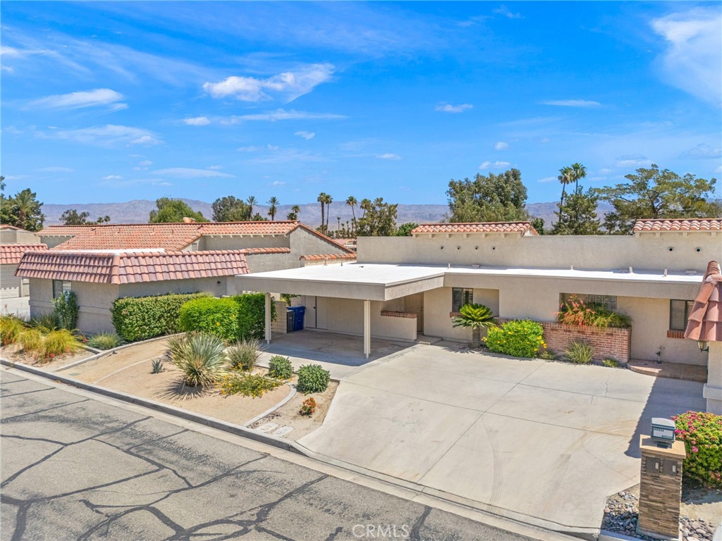 40514 Bay Hill Way