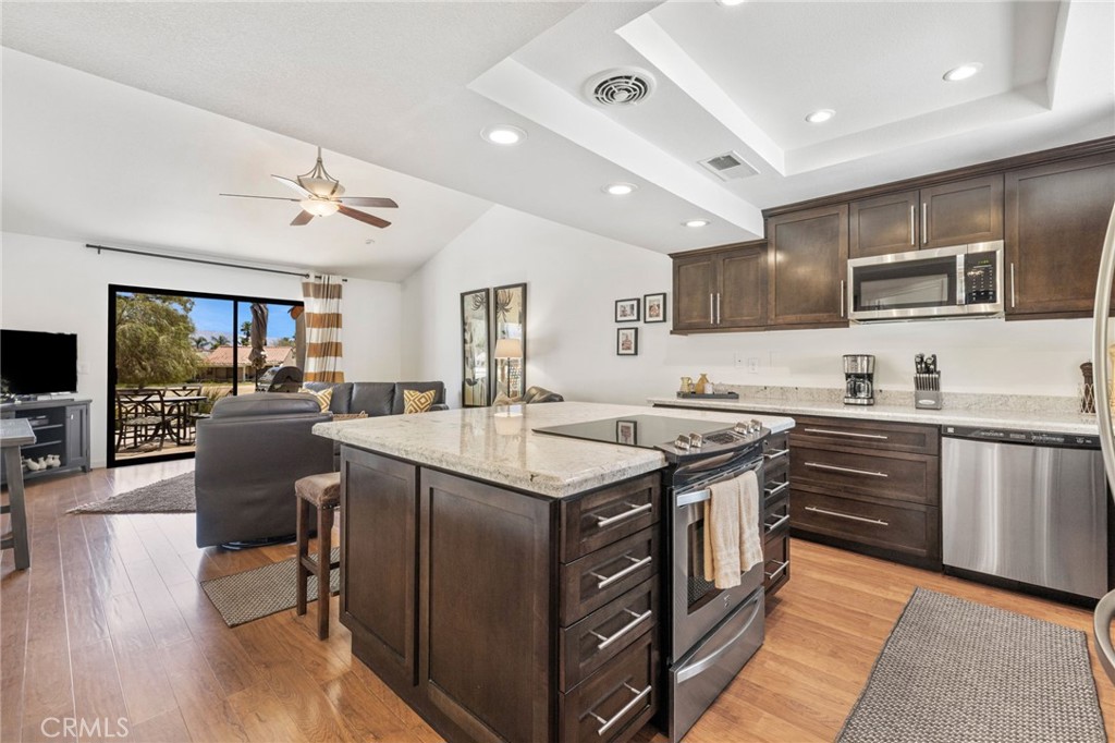 40514 Bay Hill Way