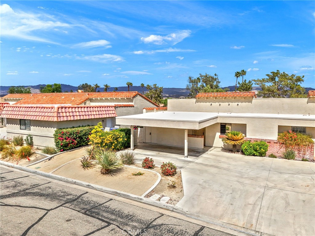 40514 Bay Hill Way