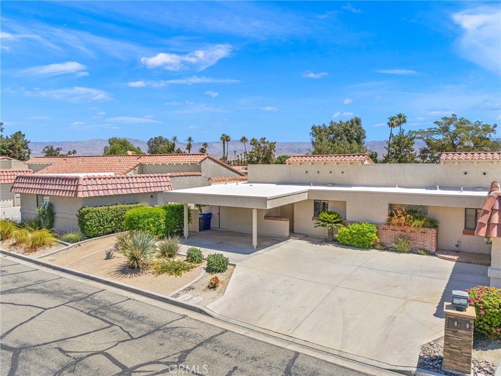 40514 Bay Hill Way