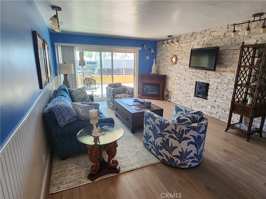 600 E Oceanfront 1D
