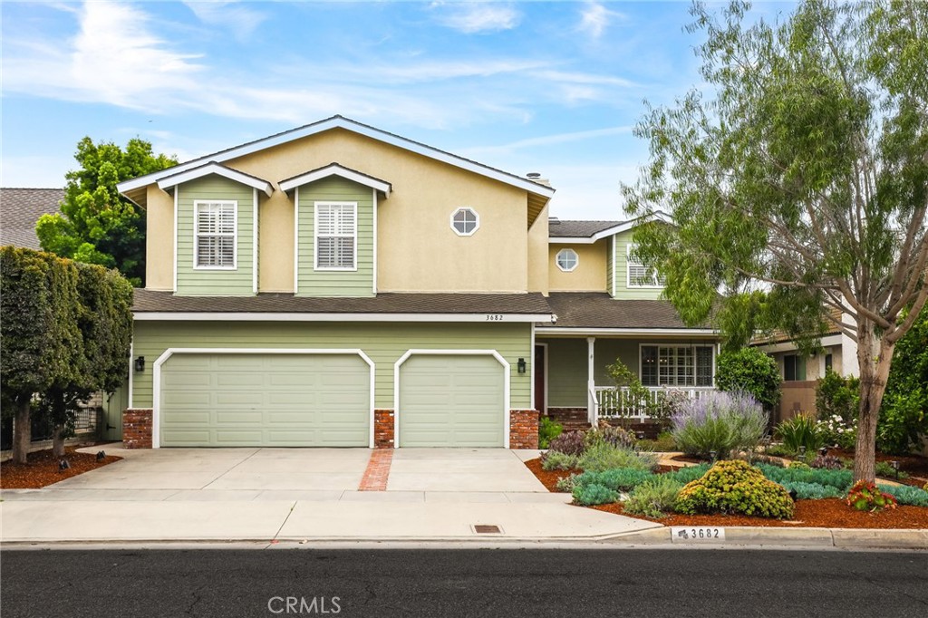 3682 La Colmena Way