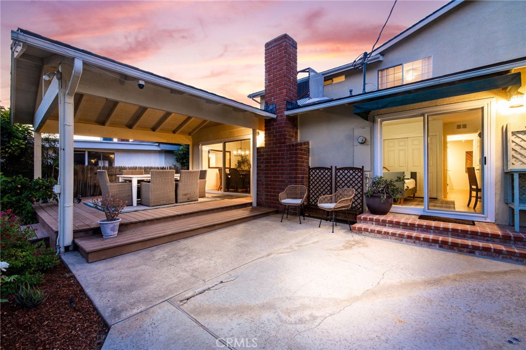 3682 La Colmena Way