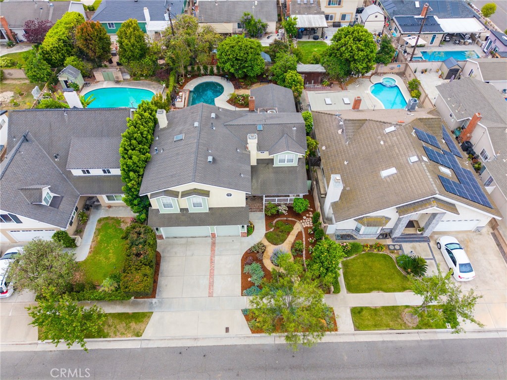 3682 La Colmena Way
