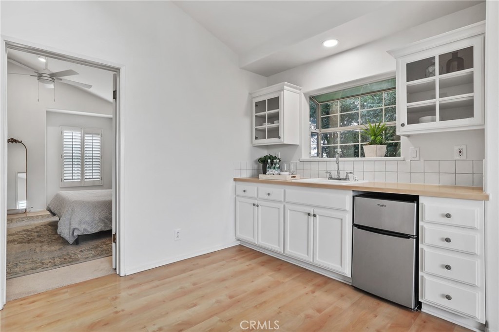 3682 La Colmena Way