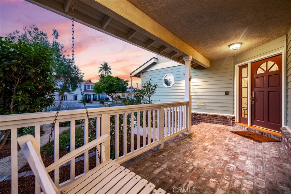 3682 La Colmena Way