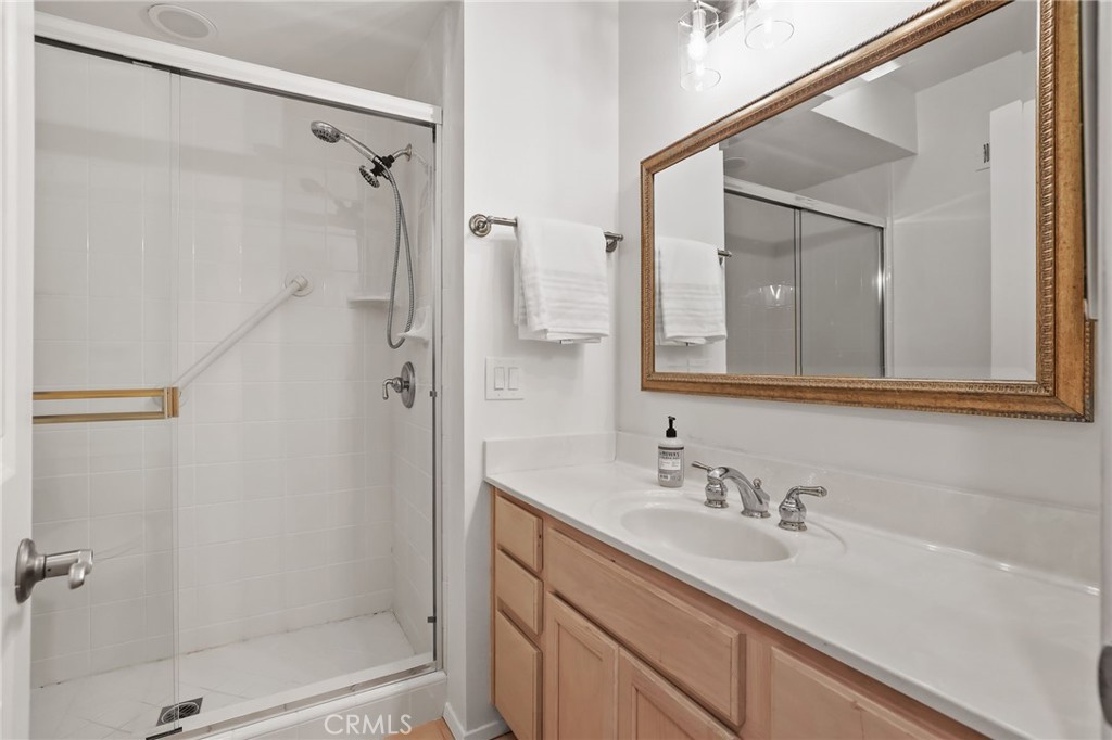 3682 La Colmena Way
