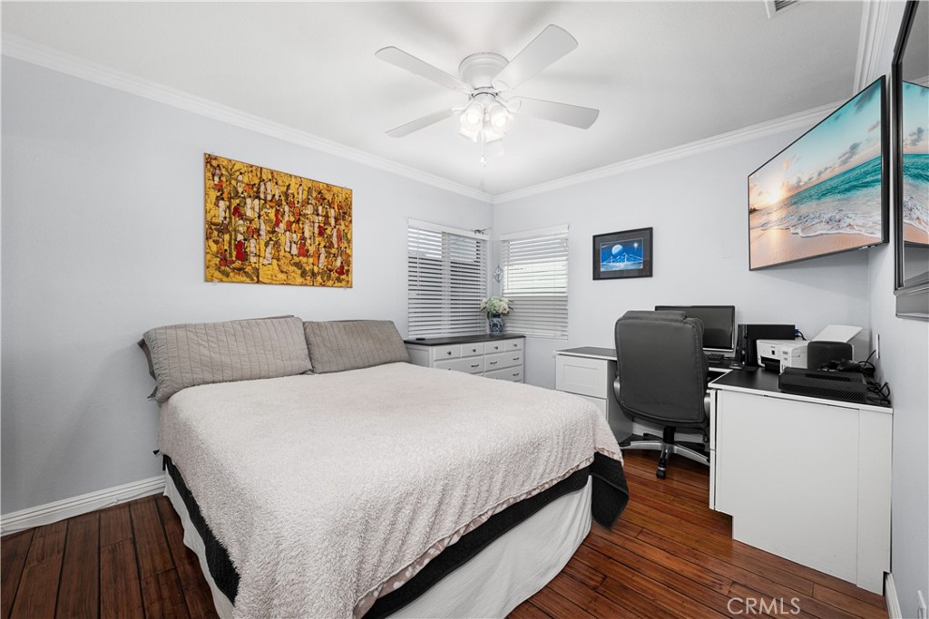 5222 E Harco