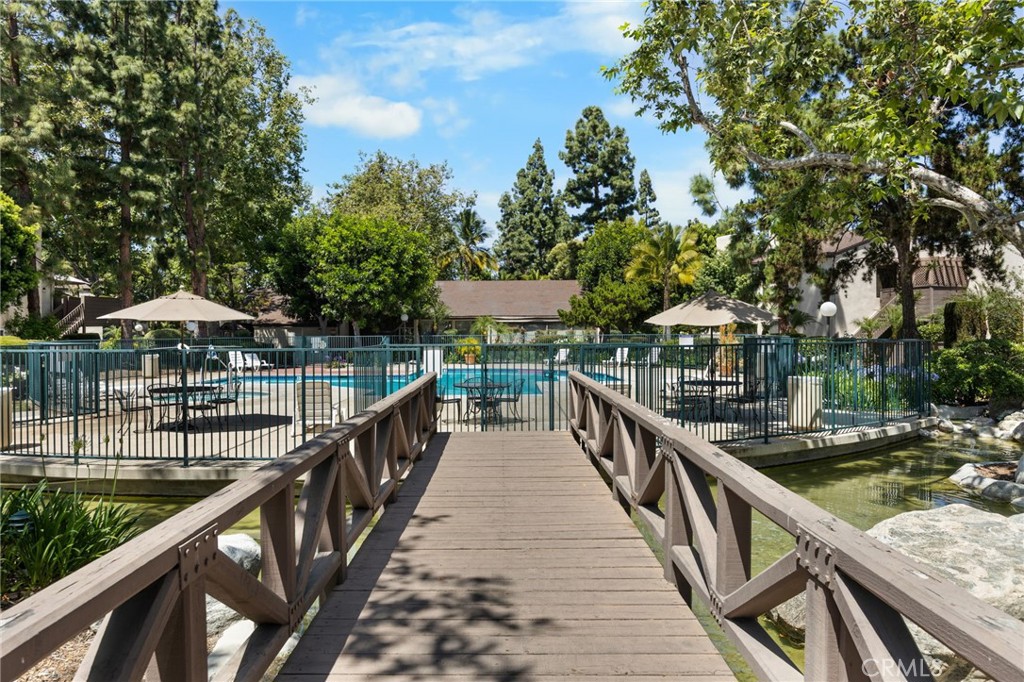 1330 Cabrillo Park F