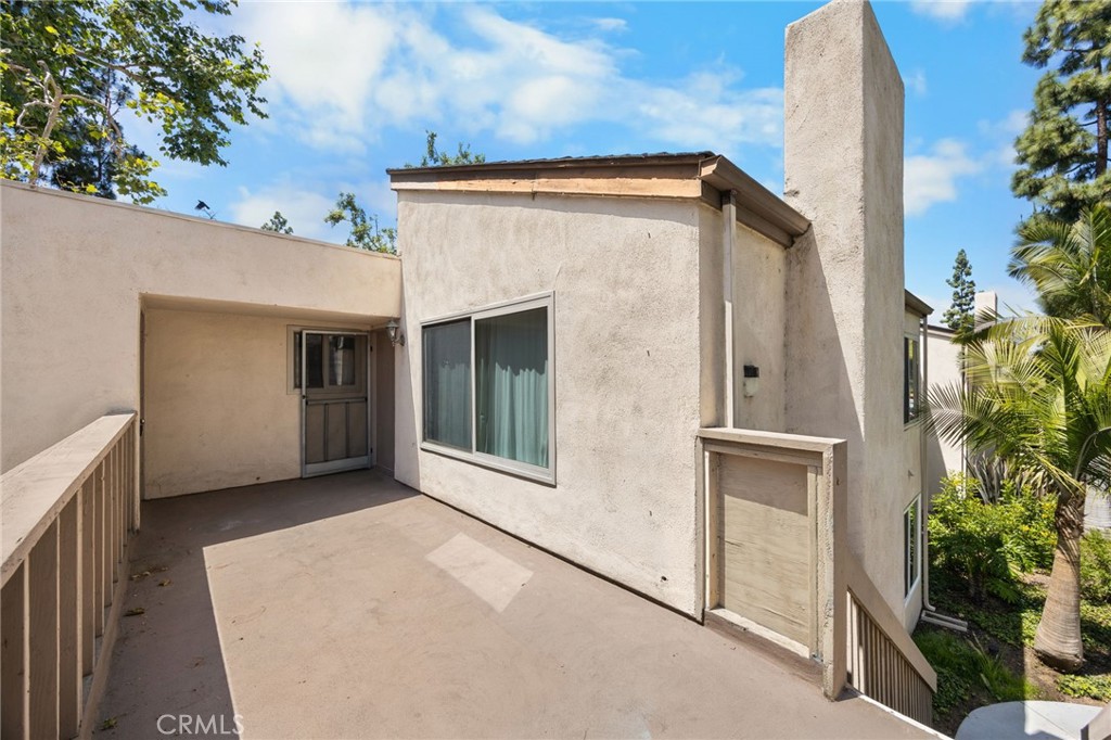 1330 Cabrillo Park F