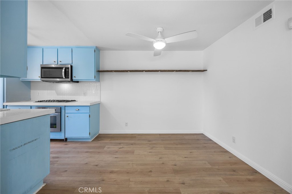 1330 Cabrillo Park F