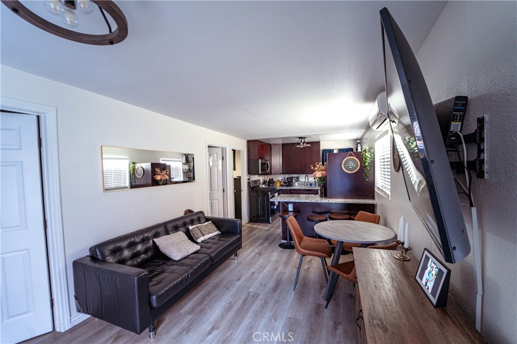 2981-83 Logan Ave