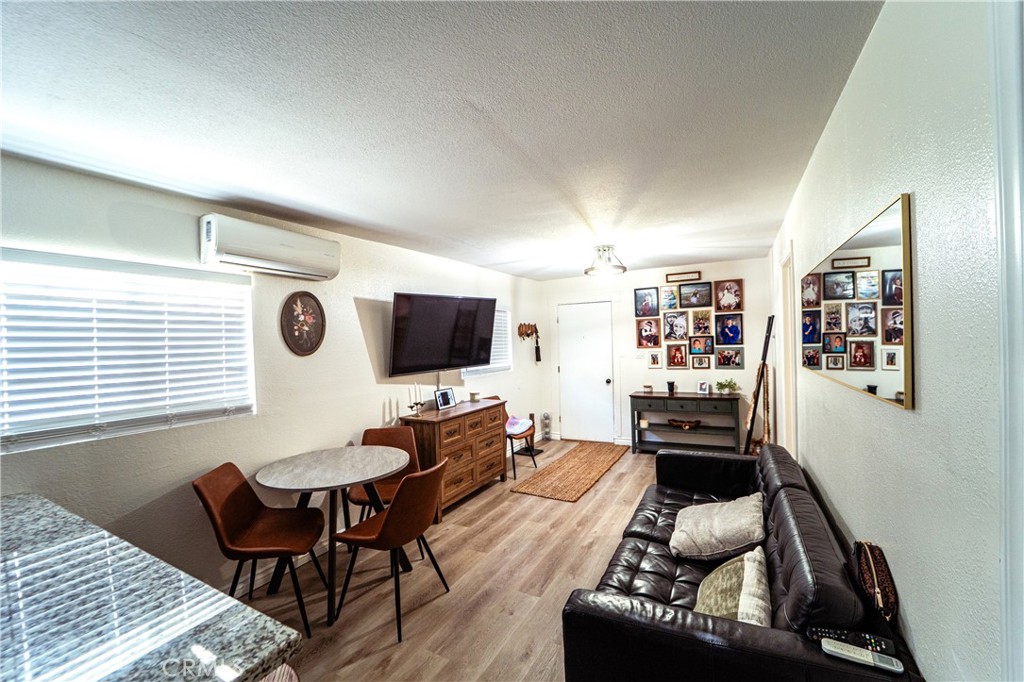 2981-83 Logan Ave