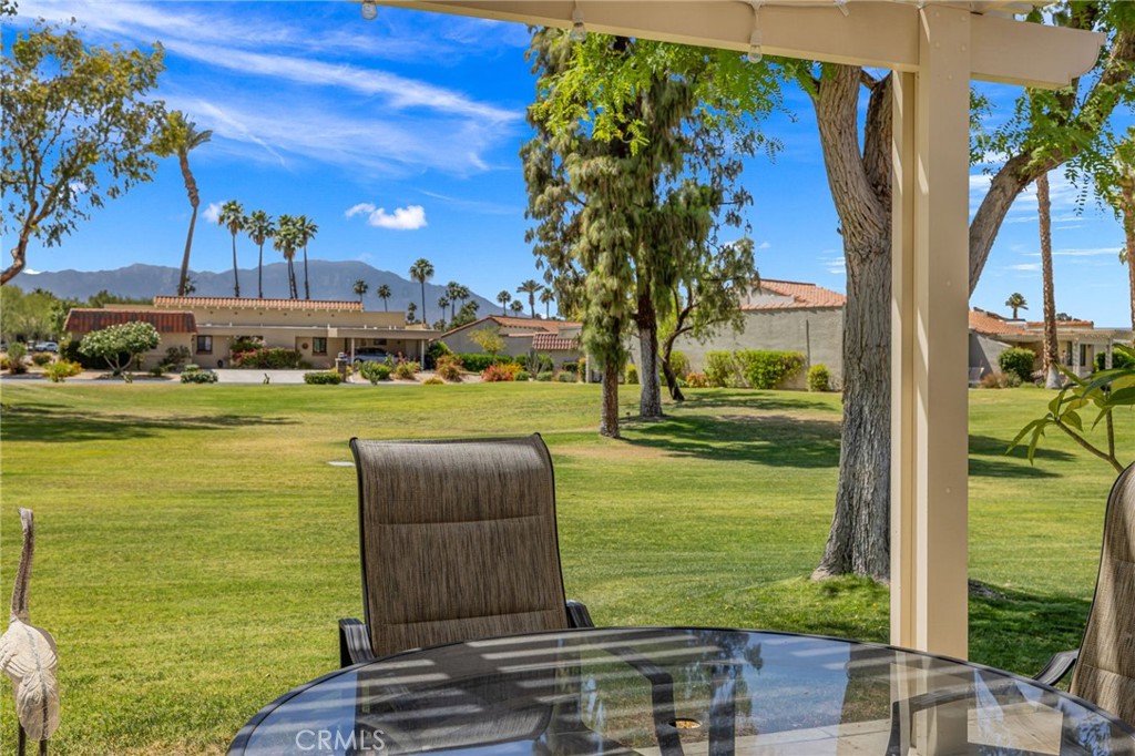 40963 Interlachen Lane