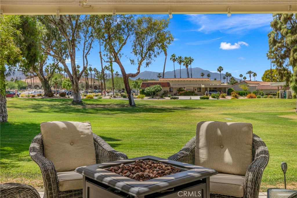 40963 Interlachen Lane