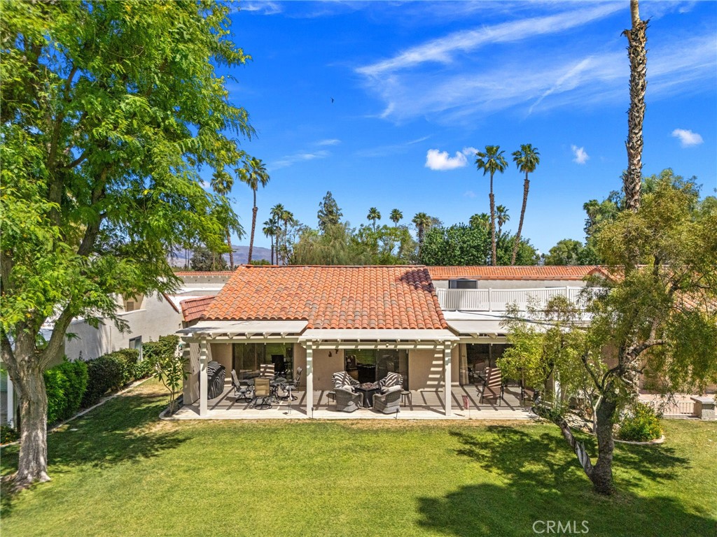40963 Interlachen Lane
