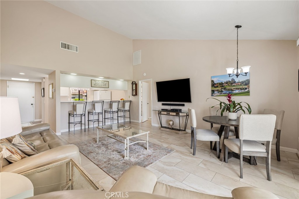 40963 Interlachen Lane