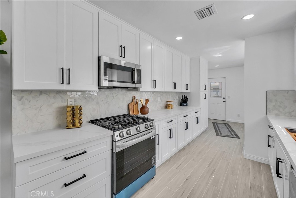2628 Deerford