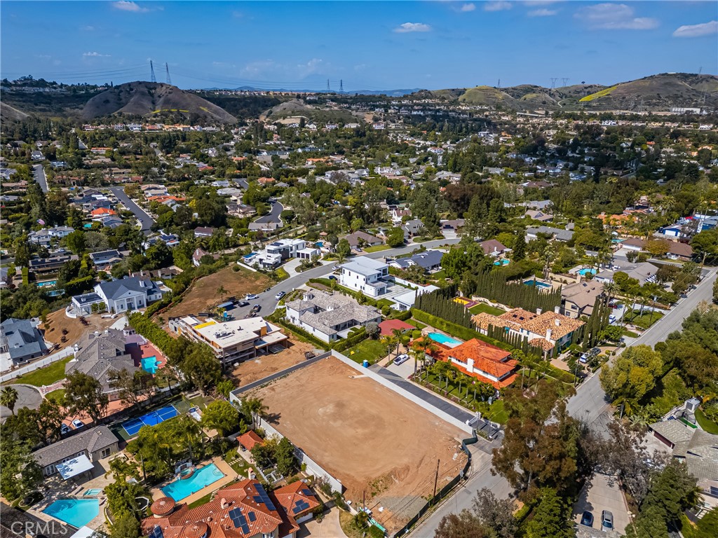 18777 Mesa Drive