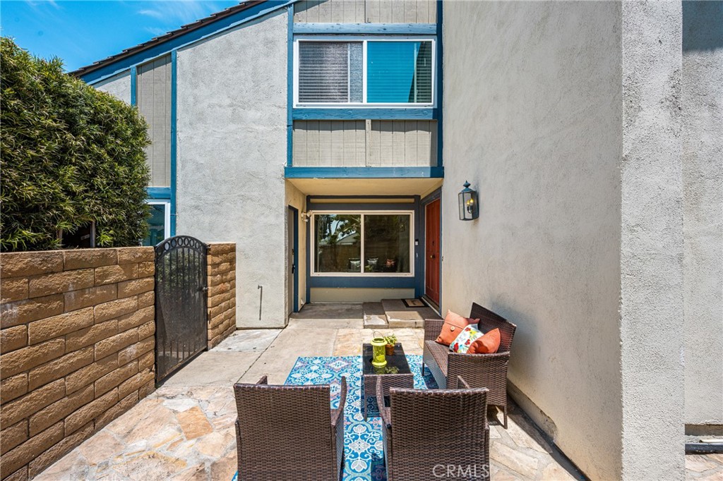 306 Los Padres Lane