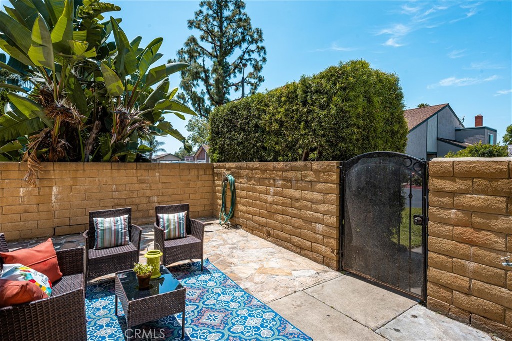306 Los Padres Lane