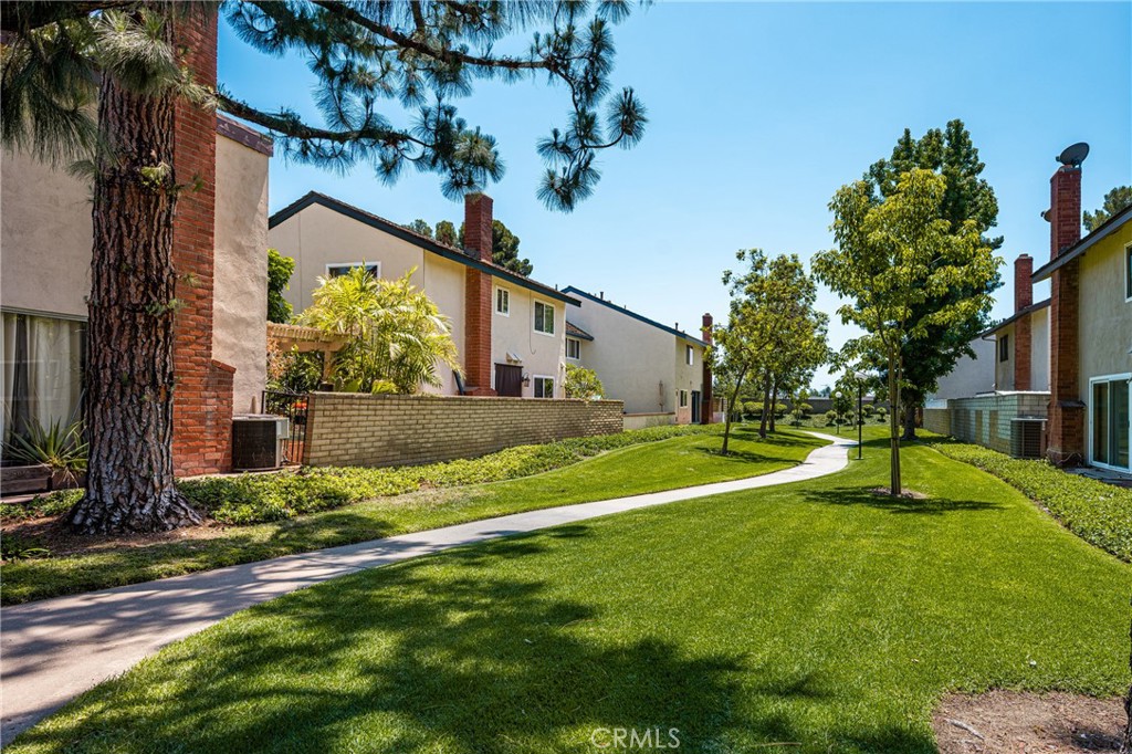 306 Los Padres Lane