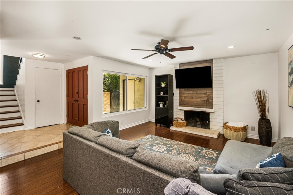 306 Los Padres Lane