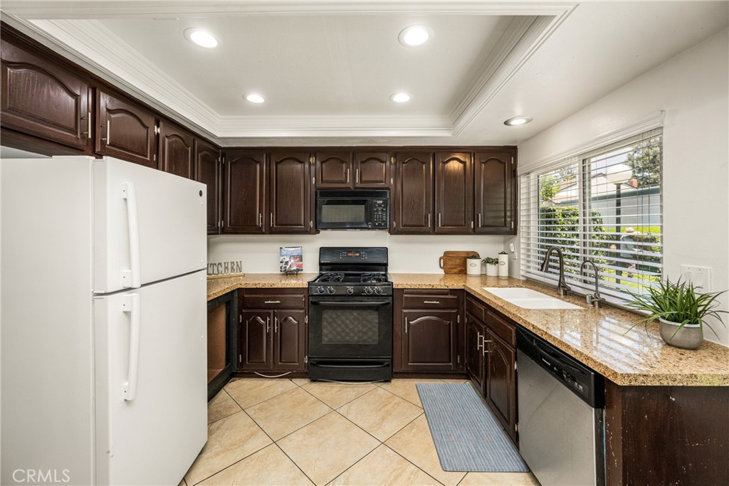 306 Los Padres Lane