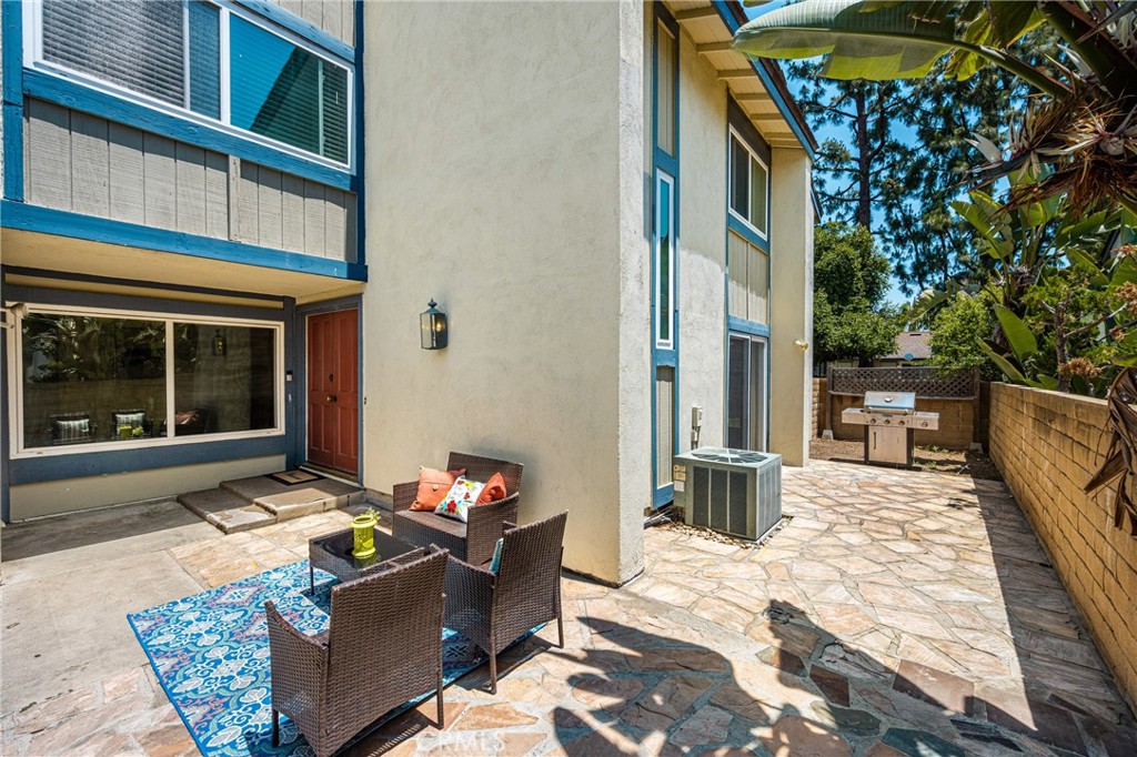 306 Los Padres Lane
