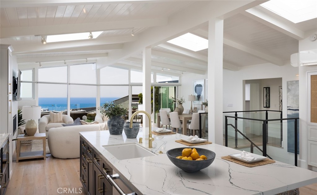 1105 Miramar