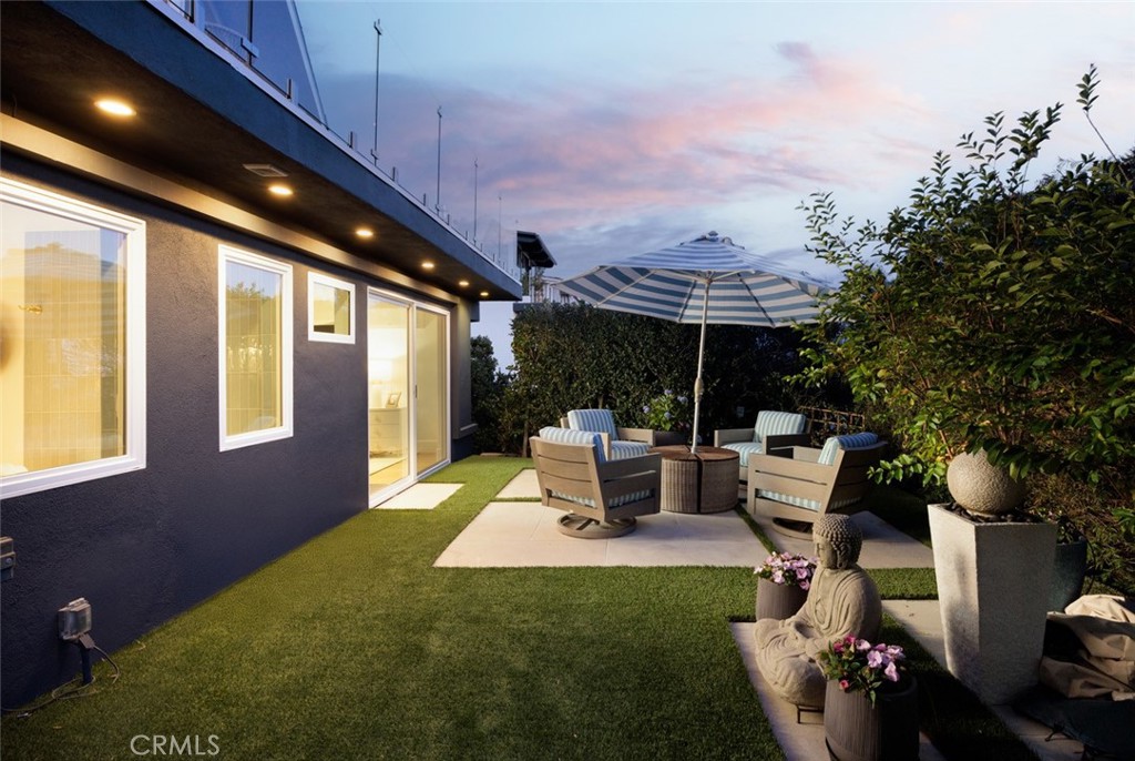 1105 Miramar