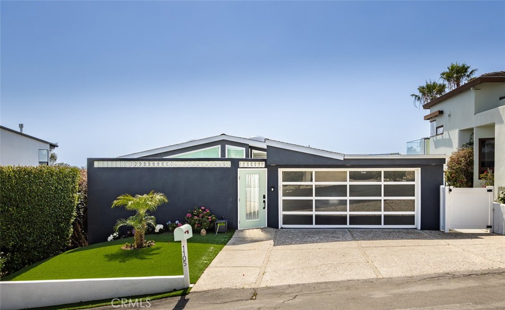 1105 Miramar