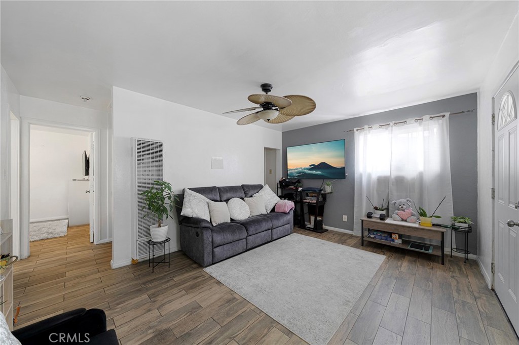 22720 Orchard