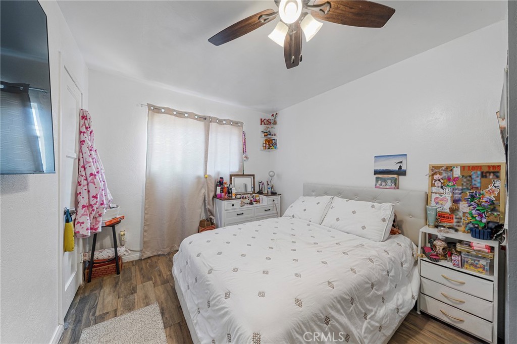 22720 Orchard
