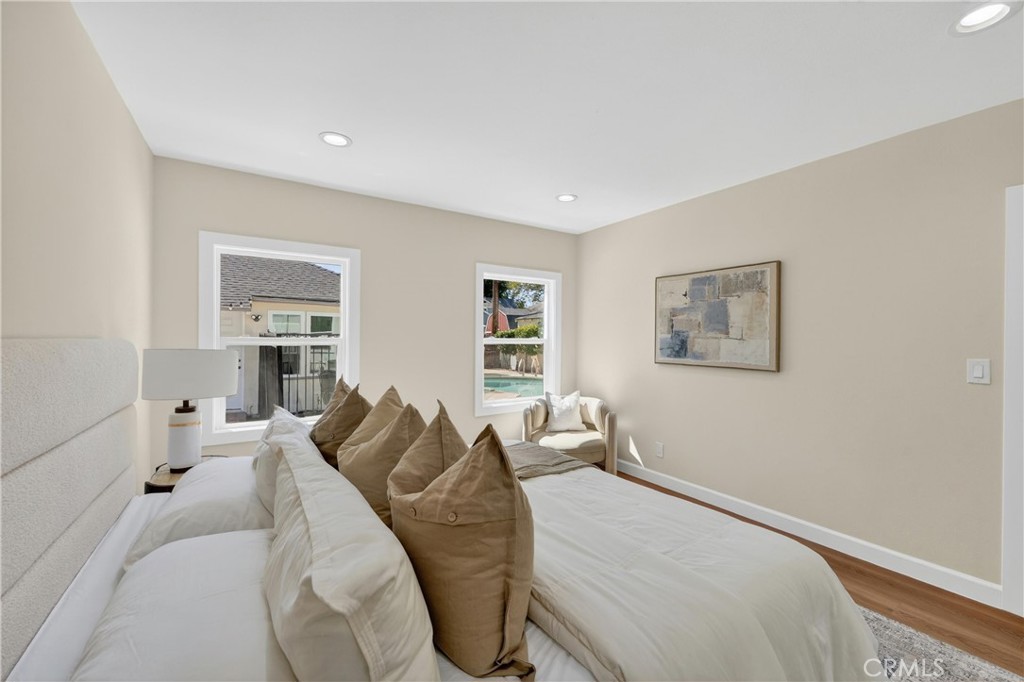 1404 N Freeman