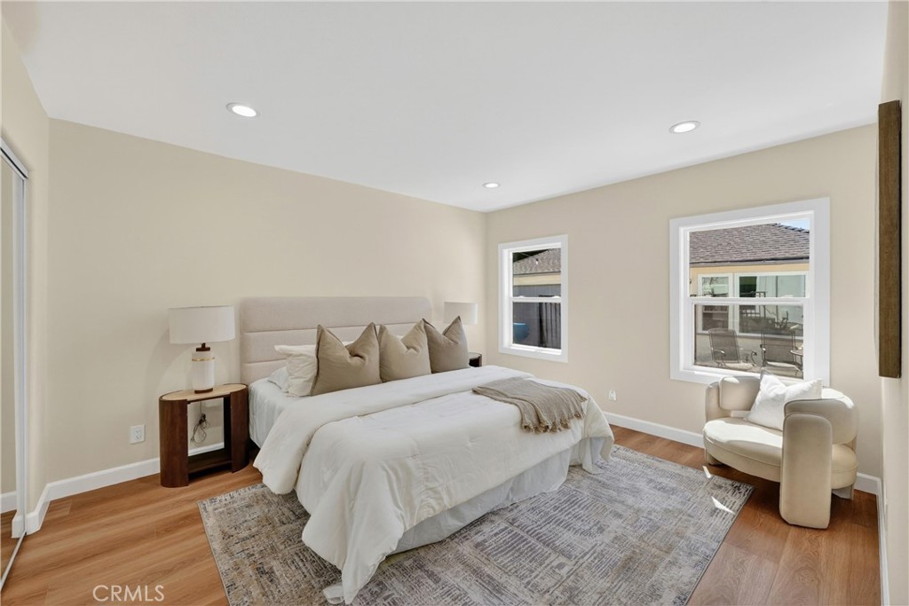 1404 N Freeman